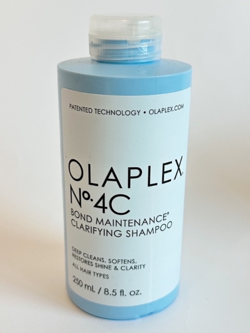 New Olaplex 4c Clarifying Shampoo 8.5 oz NEW! FULL SIZE!
